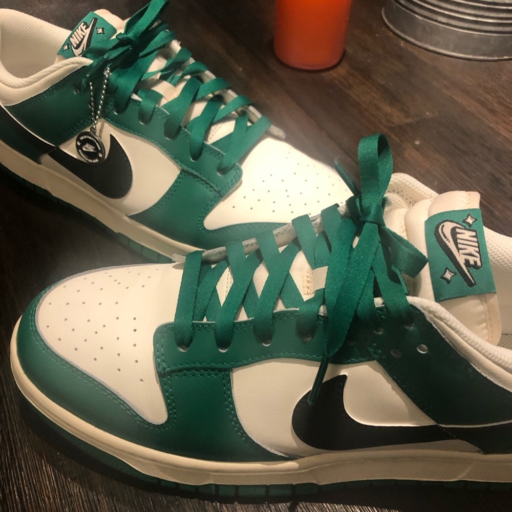 Dunk Low Lottery pack